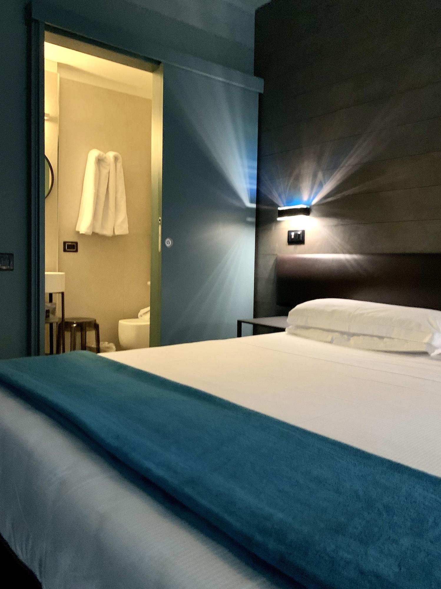 Globus Urban Hotel Florencia Exterior foto