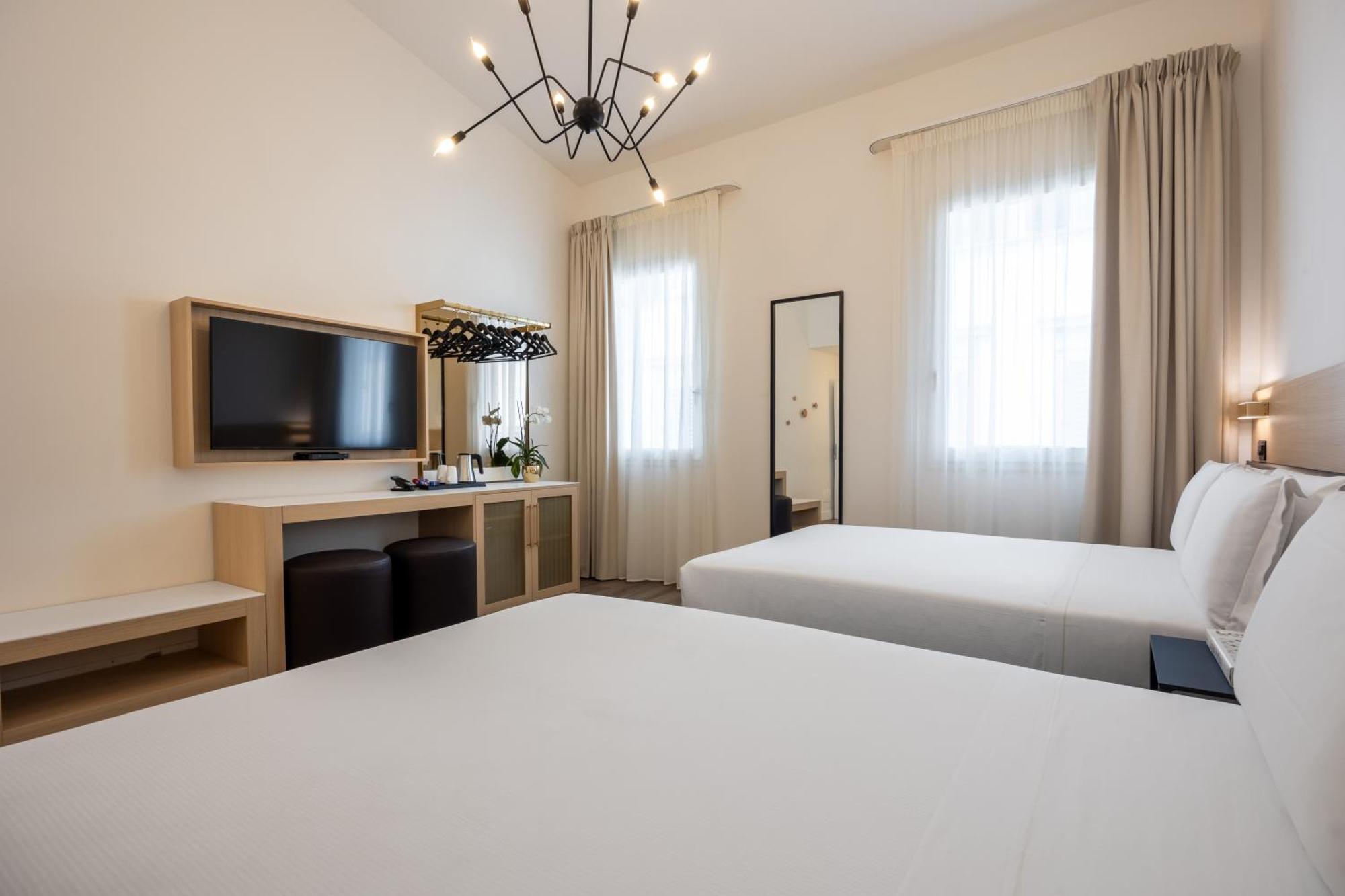 Globus Urban Hotel Florencia Exterior foto