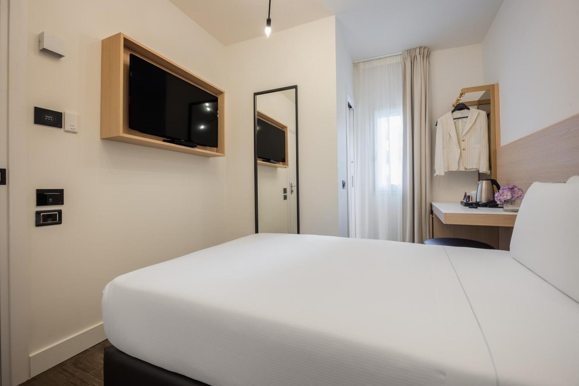 Globus Urban Hotel Florencia Exterior foto